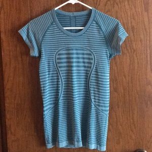 Lululemon Athletica Size 6
